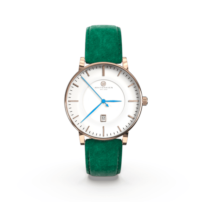 Montre pas cher / Montre élégante / Montre Mixte / Montre Intemporelle / montre à moins de 100€ / Montre 40 mm / Bracelet Daim Vert / Finitions Rose Gold / Montre couleur Blanc / Montre couleur Blanc aiguilles bleues / Montre aiguilles Bleues / Montre White Haven / Daniel Wellington / montre Daniel Wellington / Cluse / montre Cluse